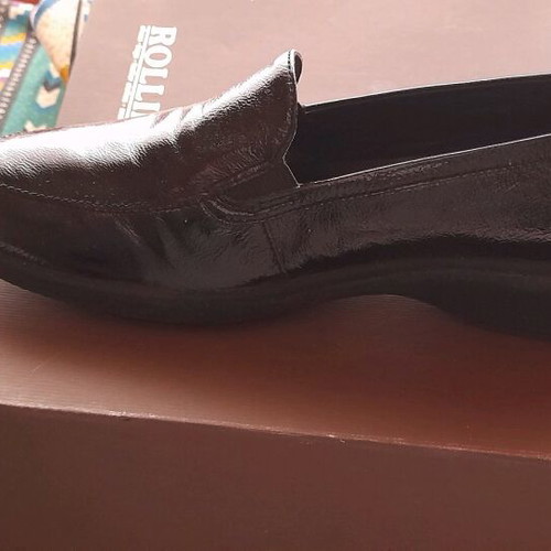Anatomical patent leather shoes new, black size 39 Rollini