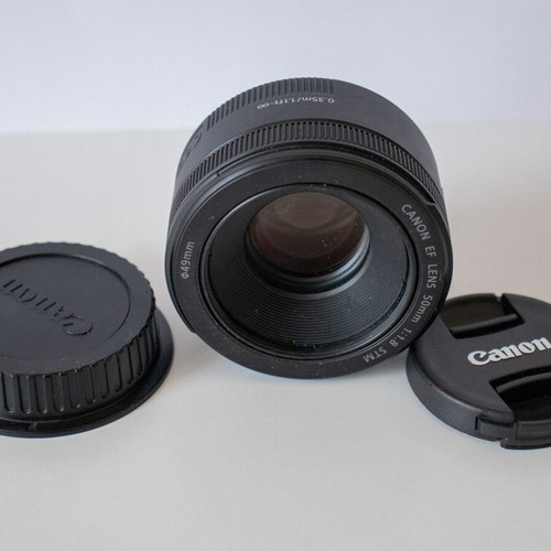 Canon EF 50mm f/1.8 STM lens like new