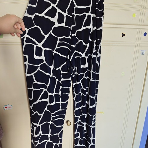 Airy pants like new, white and blue, sizes L/XL