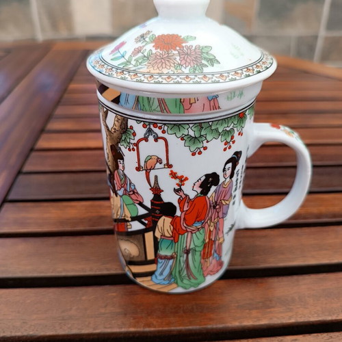 Tea brewing cup with Chinese motifs 250 ml like new