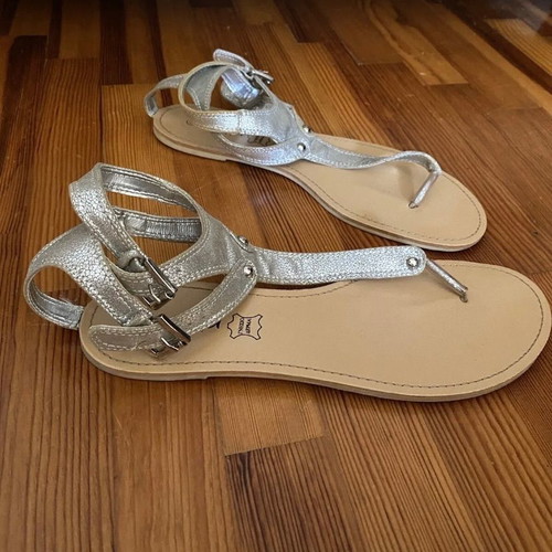 Leather sandals used gold color size 41