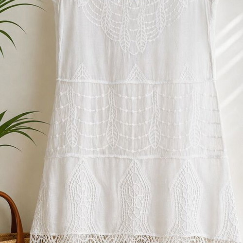 Doca white cotton beach dress like new with lace details