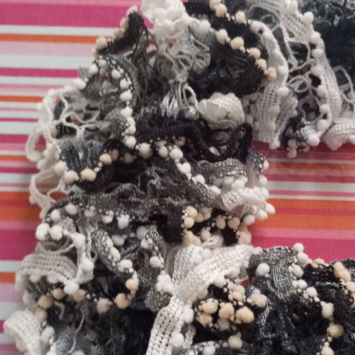 Handmade knitted scarf Volan with pom-poms new