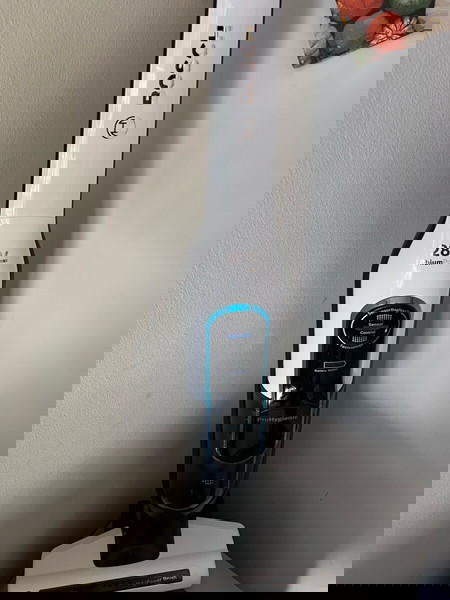 Σκούπα Stick Bosch Athlet