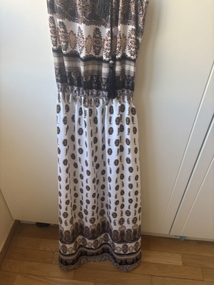 Dress like new, black and beige, one size