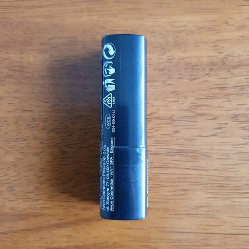 Avon 3D Plumping lipstick new, shade Hot Pants