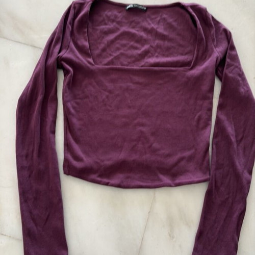 Zara long-sleeve cropped top used, size M, purple