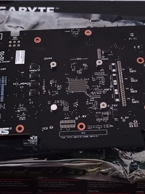Gigabyte B550M DS3H motherboard and ASUS RX 6400 4GB graphics card like new bundle