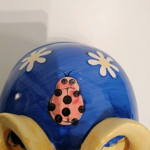 Vintage ceramic egg like new with lid and decorative details