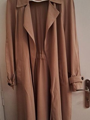 Zara trench coat new size L beige