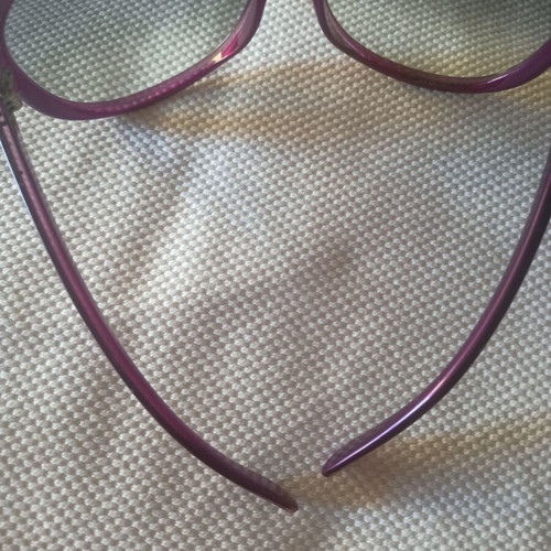 Vogue sunglasses large, like new, purple