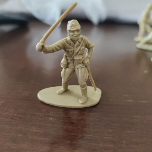 Vintage military figures used, pack of 24, 70s-80s Airfix and others