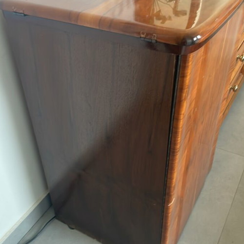 Singer electric sewing machine used, with cabinet