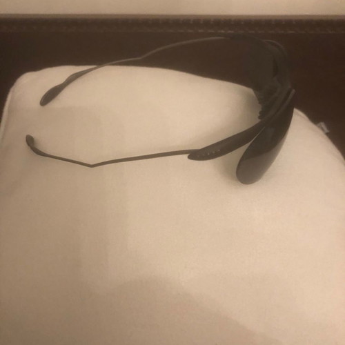 Sunglasses made in Italy used with case