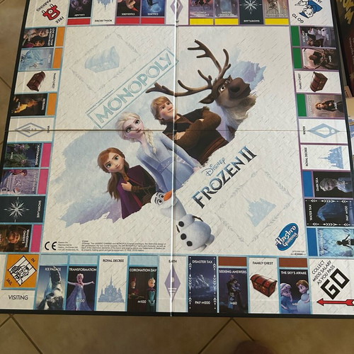 Monopoly Frozen board game rare English edition like new