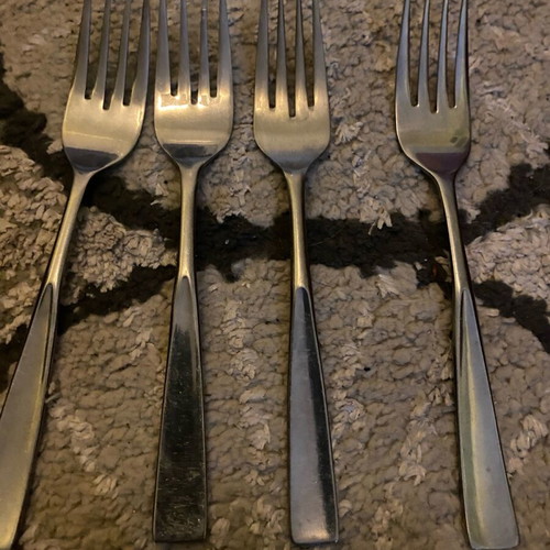 Rogers stainless steel cutlery set like new, 20 pieces