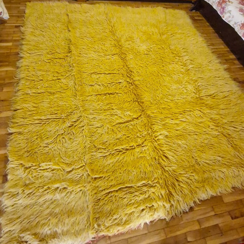 Flokati rug like new, handmade, 184x206 cm, wool