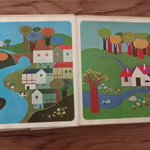 Ichoeikones book with 7" records used, set of 3 fairy tales
