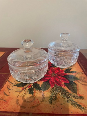 Crystal candy dishes new, set of 2 with embossed vintage pattern