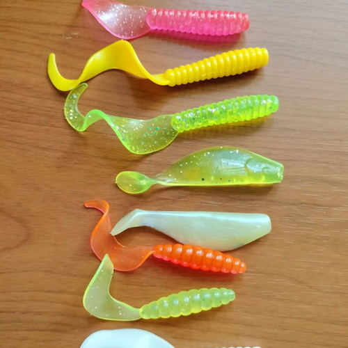 Silicone lures like new, 7 centimeters long