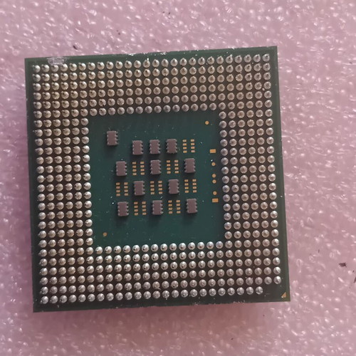 Intel Celeron CPU 2.4GHz 128KB Socket 478 used