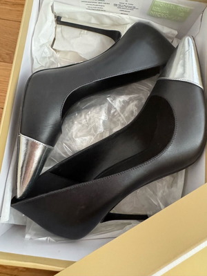 Michael Kors women's pumps used, size 41, black with silver