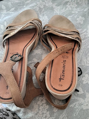 Tamaris sandals used no 40 gray