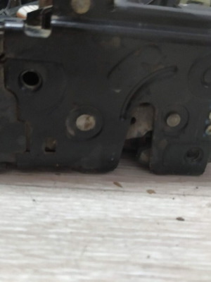 Брава задна лява врата VW Passat B5 3B0839085A използвана
