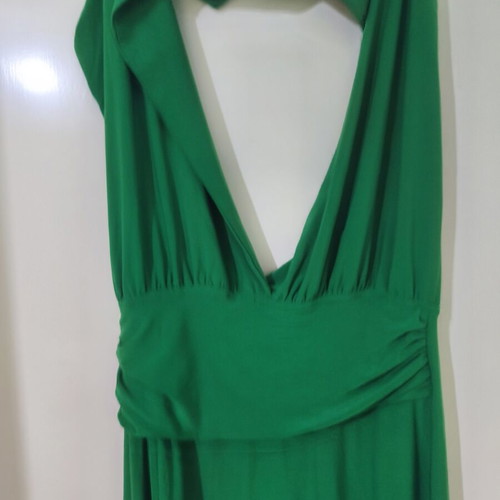 Maxi green dress like new with slit and open back