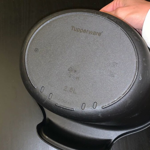 Tupperware container like new, multipurpose