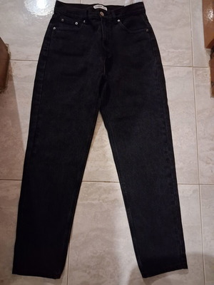 Τζιν παντελόνι μαύρο Pull & Bear σαν καινούργιο, μέγεθος M