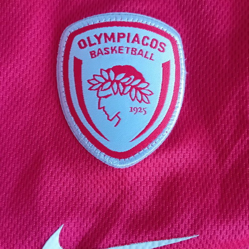 Olympiacos Basketball Jersey warm up Nike Matt Lojeski used, XL