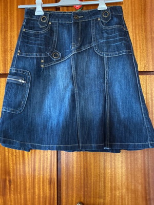 Vintage Y2K Grunge Denim Midi Skirt with Cargo Details, Like New, Dark Blue