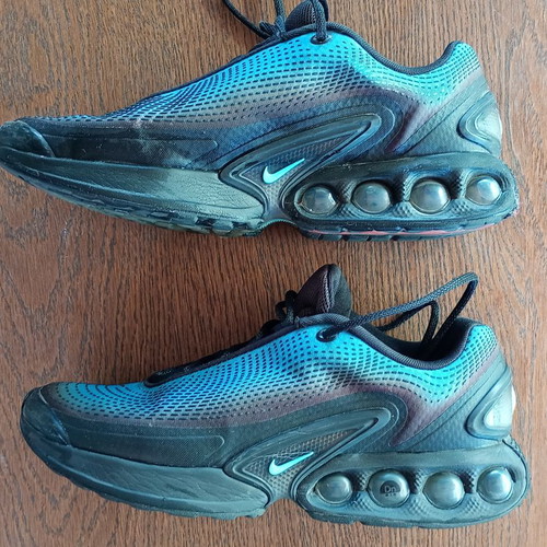 Nike Air Max DN 2024 sneakers like new, black and blue, size 42