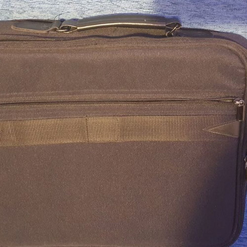 Multirama 15.6" laptop briefcase bag like new, black