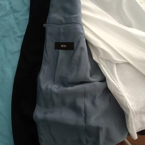 Hugo Boss Suit like new, black, size L