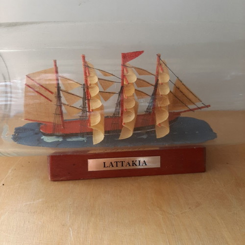 Vintage ship in a bottle decoration 30cm like new