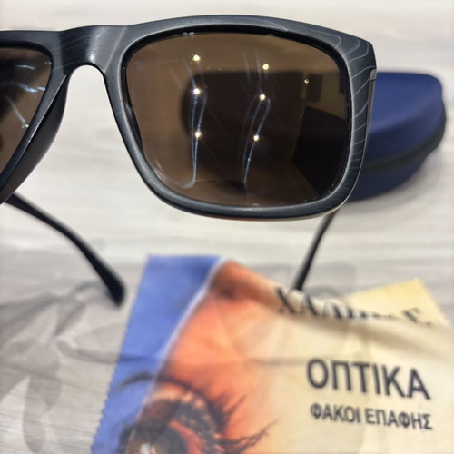 Beach Force BF07031K polarized sunglasses, black wood look