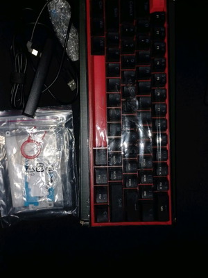 Redragon K617 FIZZ Gaming mechanical keyboard 60% like new with RGB lighting