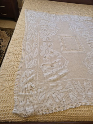Handmade white rectangular tablecloth new 110x145