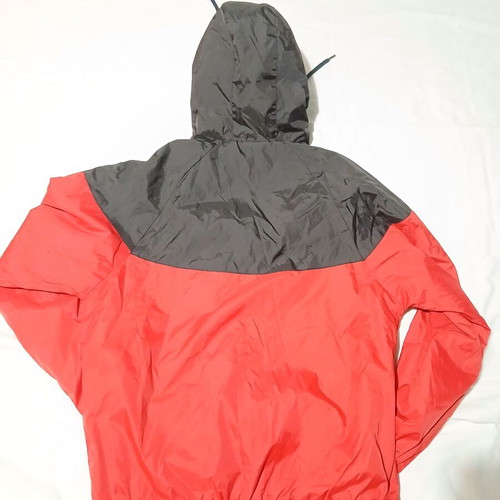 Nike Windrunner jacket used, red and black, size M
