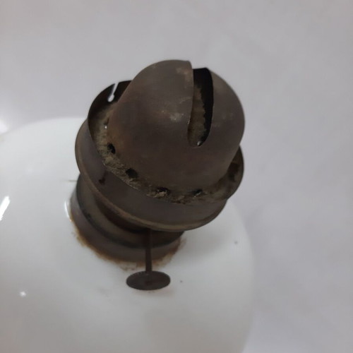 French Porcelain Oil Lamp like new, 35 cm, 1.175 kg