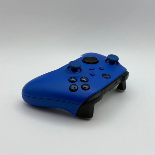Microsoft Xbox Wireless Controller Shock Blue used