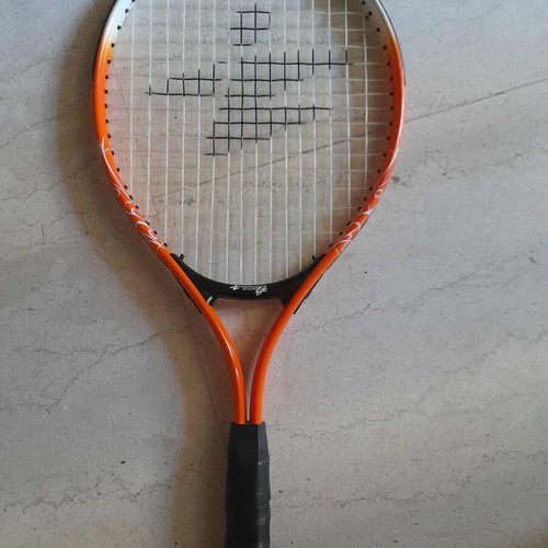 Top Life tennis racket like new