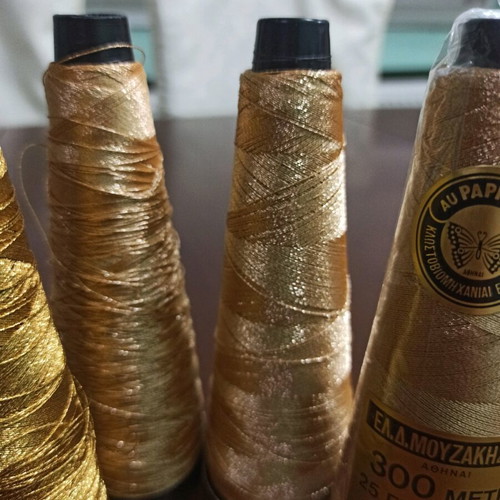 Au Papillon Embroidery Gold Threads, like new, 4 cones