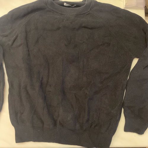 Zara sweater size M black in like new condition