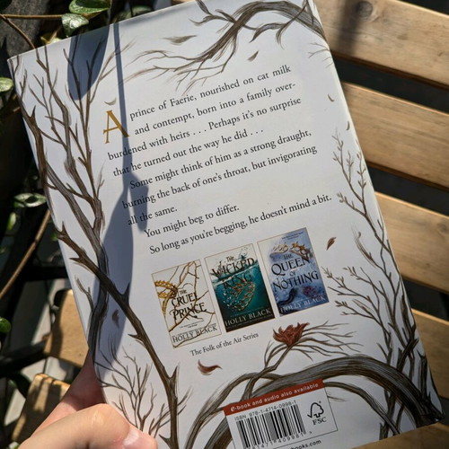 How the King of Elfhame Learned to Hate Stories hard cover like new