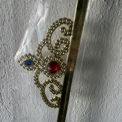 Crown new