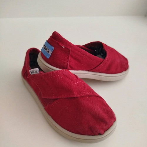 Toms espadrilles size 26 like new, red casual shoes for kids