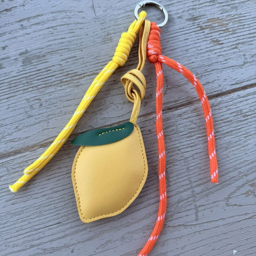 Keychain bag accessory like new